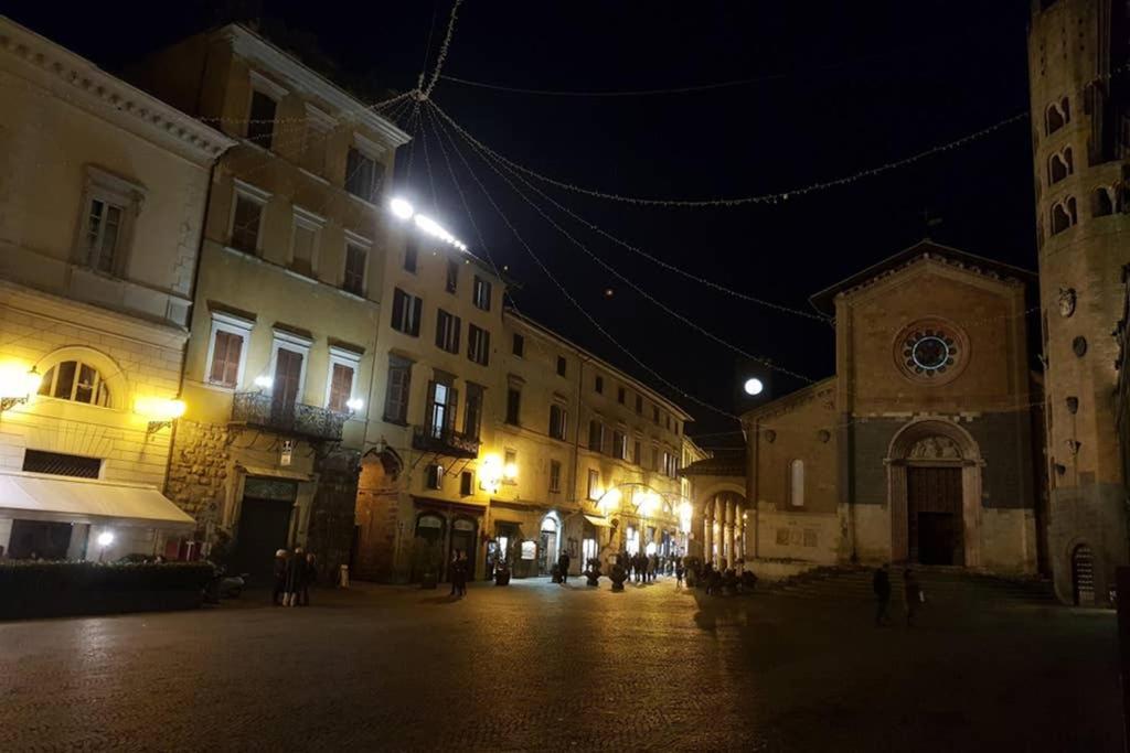 ...All'Archetto Di Sant'Andrea......Pieno Centro أورفييتو المظهر الخارجي الصورة